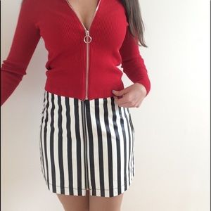 💥BRAND NEW💥black and white striped mini skirt